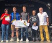 Bild: Nachwuchs-Asse auf der Bühne: Kati Friedrich (Filialdirektorin Sparkasse Leipzig), Niclas Helbig (Patenschaft Sparkasse Leipzig), Felix Groß (Sportler des Monats April), Anastasia Blayvas (Sportlerin des Monats Mai), Dr. Winfried Nowack (Leiter OSP Leipzig)