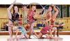 Bild: Rhythmus im Zeichen der Ringe: Die TuG-Gymnastinnen Alina Sojcenko, Joline Saupe, Annika Meyert, Michelle Kolensky und Jenny Titov (v. l.) zwischen Liga-Wettkampf in ihrer Heim-Halle Leplaystraße und dem Olympiaball auf der Messe.