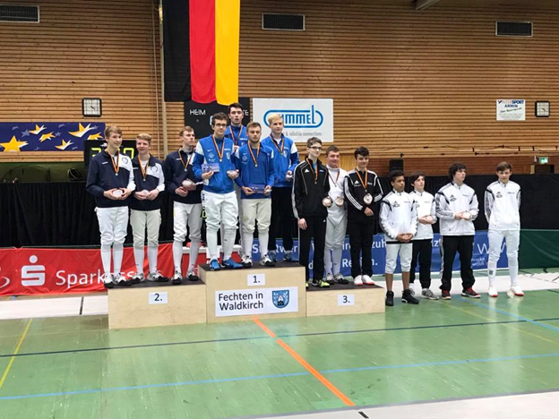 Die Siegermannschaft mit Jonas Enzmann, Artur Fischer,Niclas Helbig und Anton Koval Die Siegermannschaft mit Jonas Enzmann, Artur Fischer,Niclas Helbig und Anton Koval