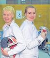 Bild: Fechten in Familie: Annett Crustewitz (l.) und ihre Tochter Djamila.