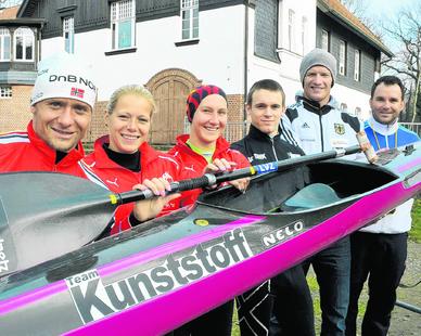 Fit für den Kampf um die Olympia-Tickets: Robert Nuck, Tina Dietze, Anne Knorr, Sebastian Hennig, Stefan Holtz und Trainer Kay Vesely (v.l.). Fit für den Kampf um die Olympia-Tickets: Robert Nuck, Tina Dietze, Anne Knorr, Sebastian Hennig, Stefan Holtz und Trainer Kay Vesely (v.l.).