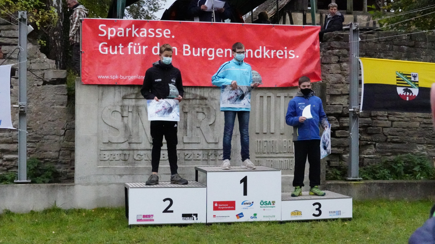 Siegerehrung Canadier-Einer mit Niels Zimmermann, Felix Sachers. Foto: © Christian Käding